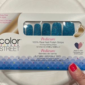 ColorStreet - Pedicure- How Swede It Is